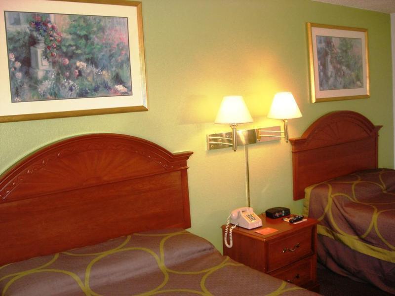 Super 8 By Wyndham Merrillville Zewnętrze zdjęcie